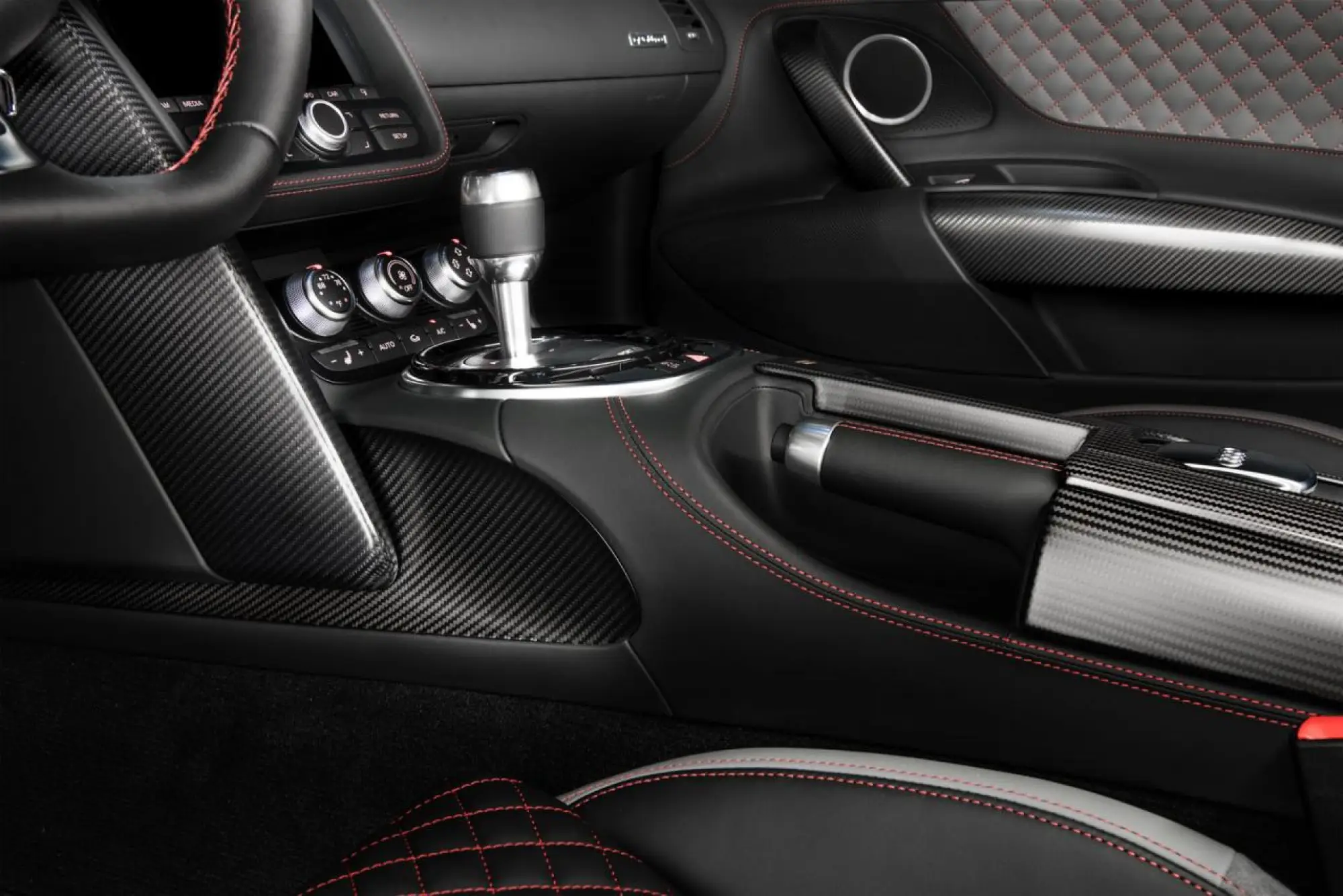 Audi R8 Competition - 11