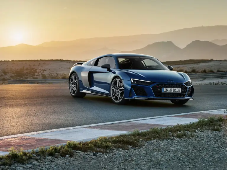 Audi R8 Coupe e R8 Spyder 2019 - 1