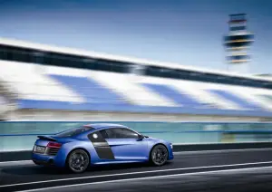 Audi R8 Coupe e Spyder 2012 - 6