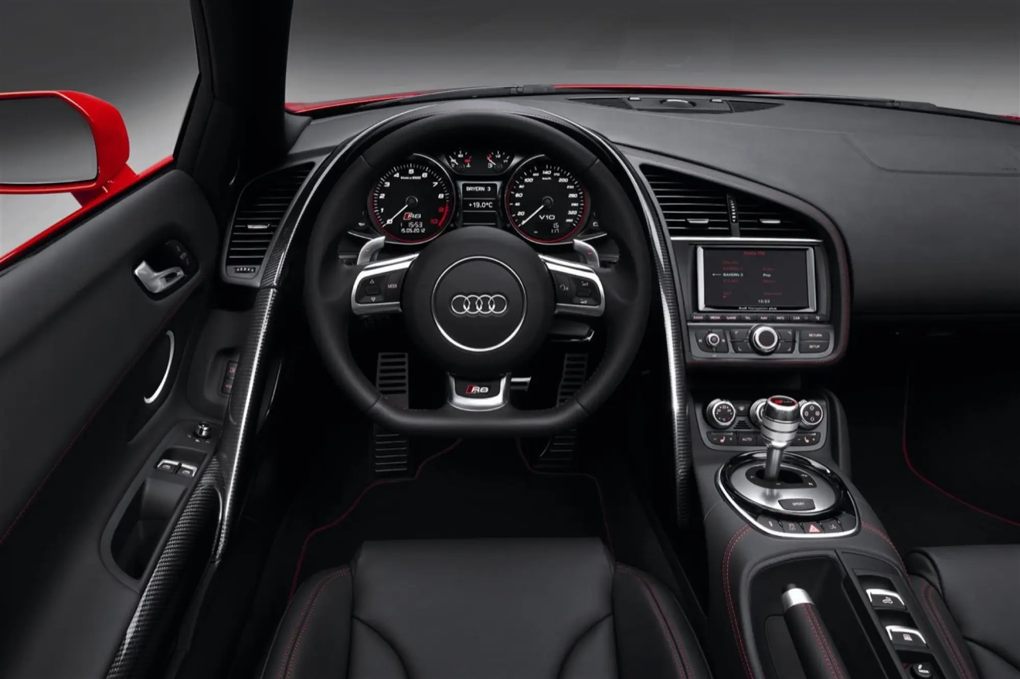Audi R8 Coupe e Spyder 2012 - 11