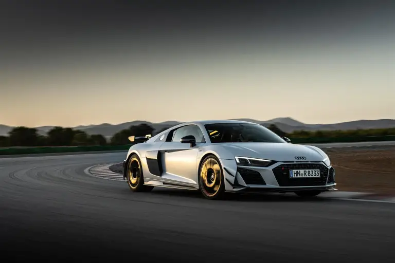 Audi R8 Coupe GT - 21
