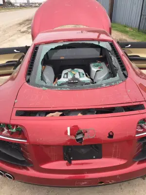 Audi R8 Distrutta