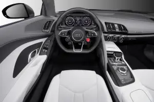Audi R8 e-tron piloted driving concept - 12