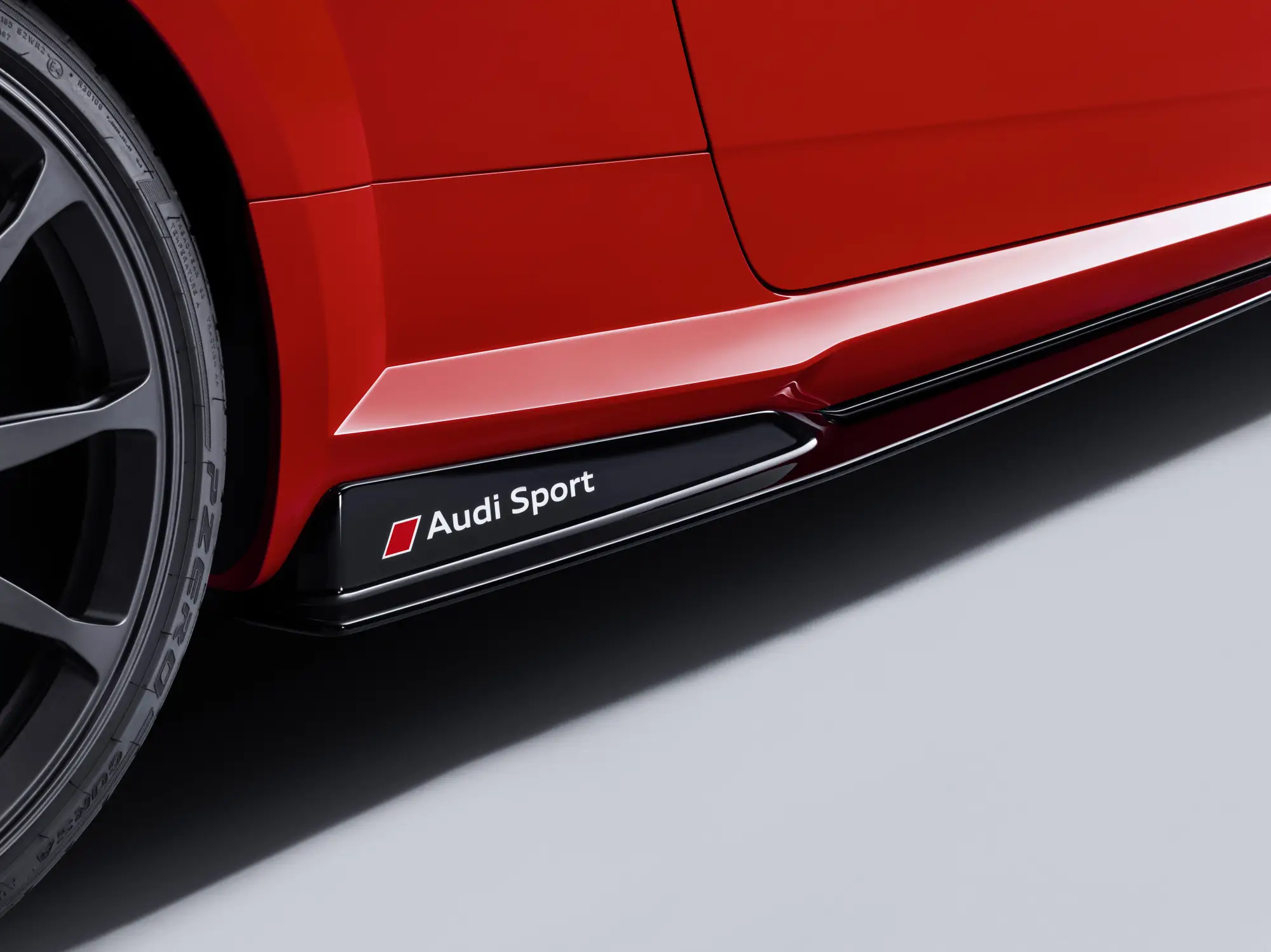 Audi R8 e TT RS Performance Parts - 1