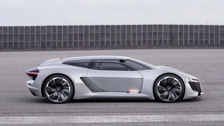 Audi R8 elettrica - 3