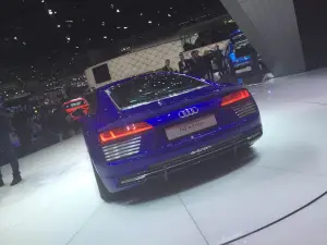 Audi R8 etron - Salone di Ginevra 2015