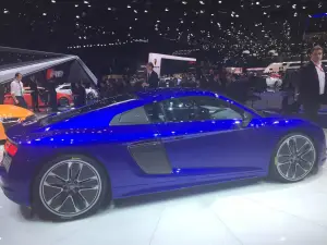 Audi R8 etron - Salone di Ginevra 2015