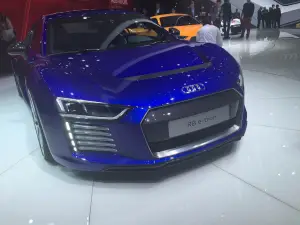 Audi R8 etron - Salone di Ginevra 2015