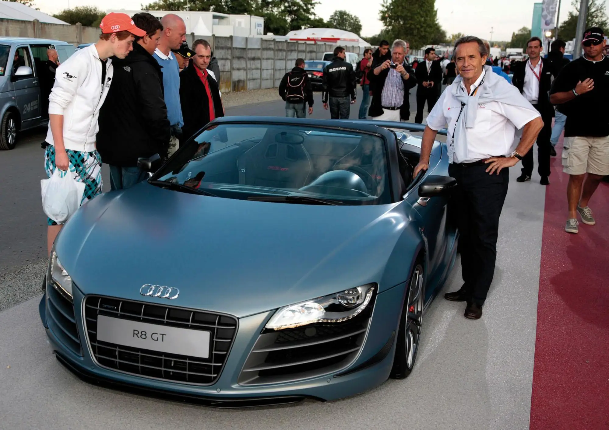 Audi R8 GT Spyder mega gallery - 16