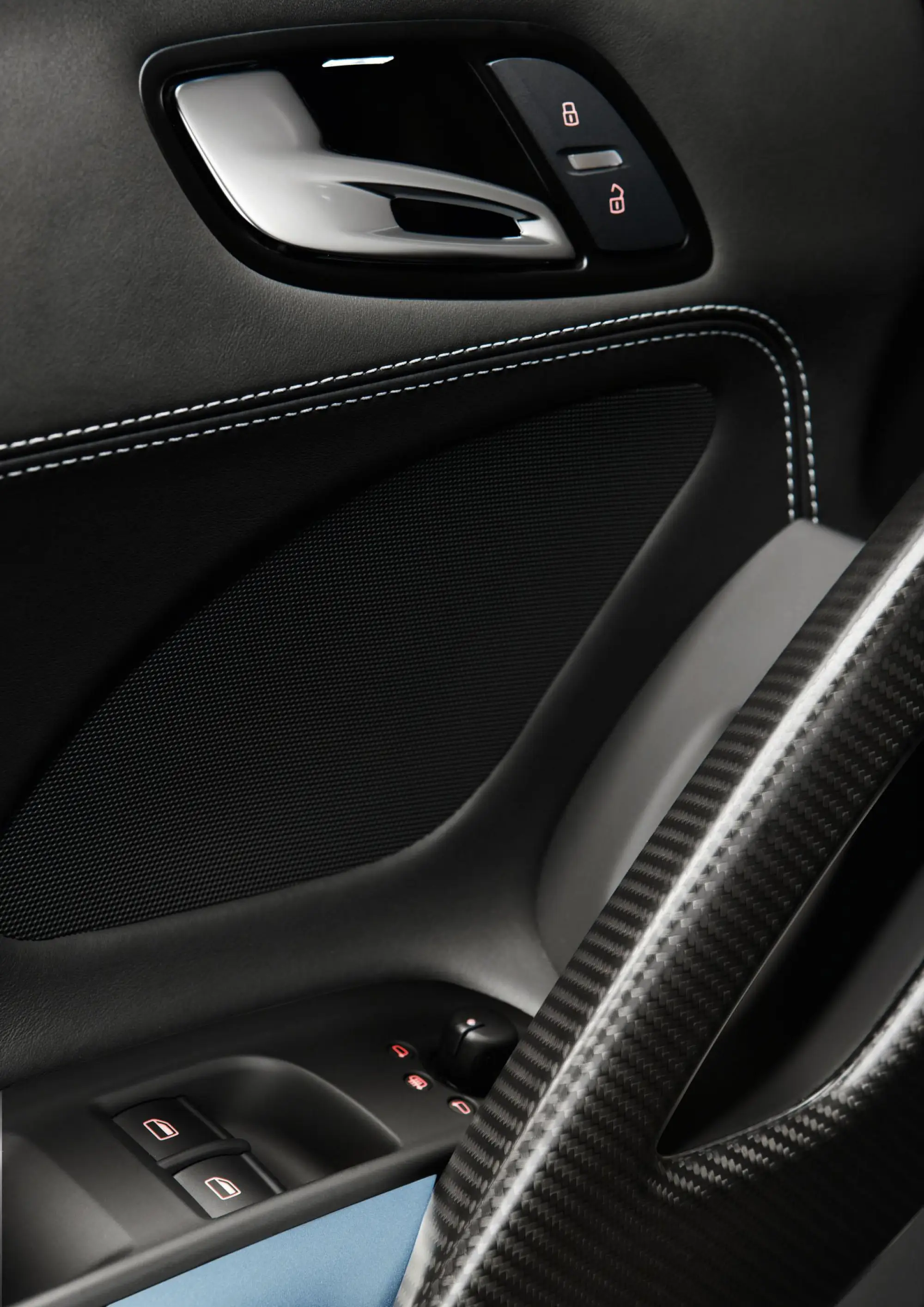 Audi R8 GT Spyder mega gallery - 36
