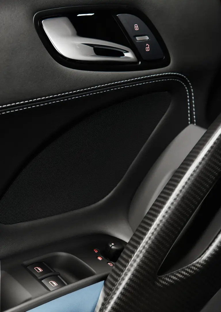 Audi R8 GT Spyder mega gallery - 36