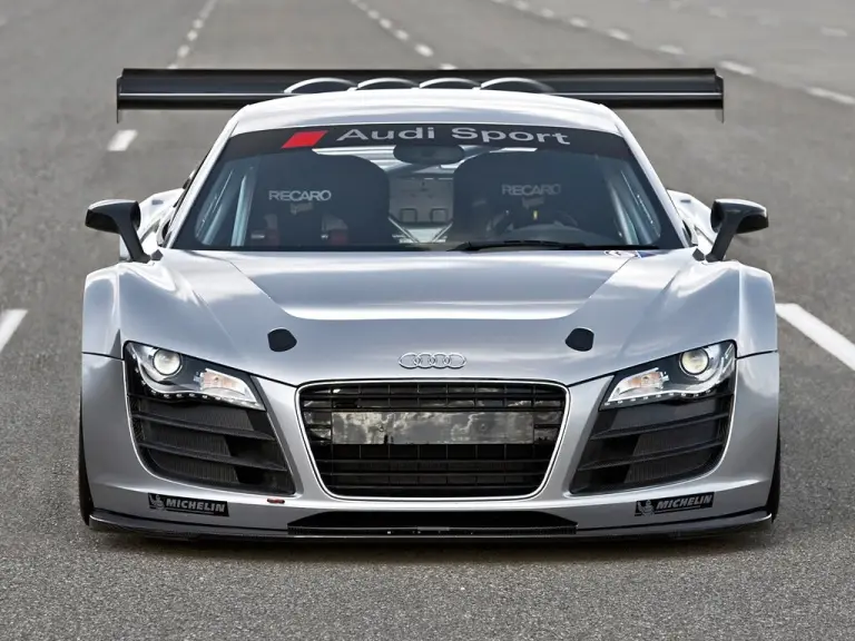Audi R8 LMS GT3 (2009), R8 LMS Ultra GT3 (2012) e R8 LMS GT3 (2015) - 2
