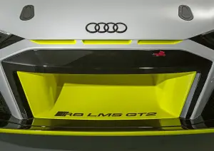 Audi R8 LMS GT2 - 5