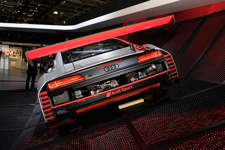 Audi R8 LMS GT3 - Salone di Parigi 2018 - 8