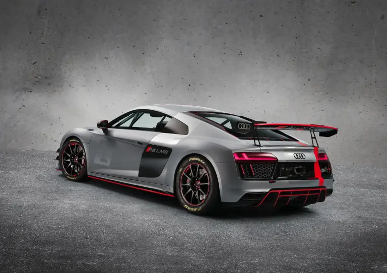 Audi R8 LMS GT4 - 9