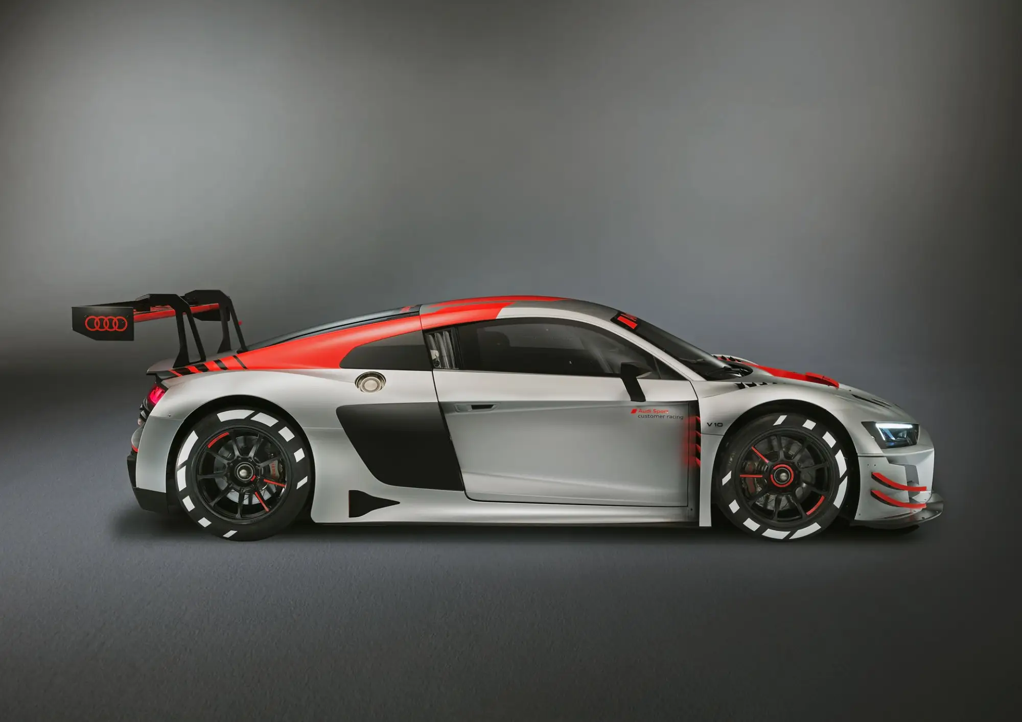 Audi R8 LMS  - 4