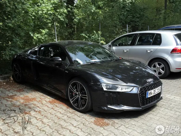 Audi R8 Mythos Black - 2