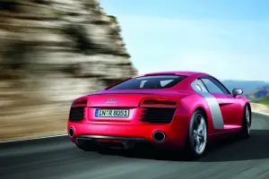 Audi R8 restyling 2013 nuove immagini