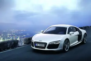 Audi R8 restyling 2013 nuove immagini