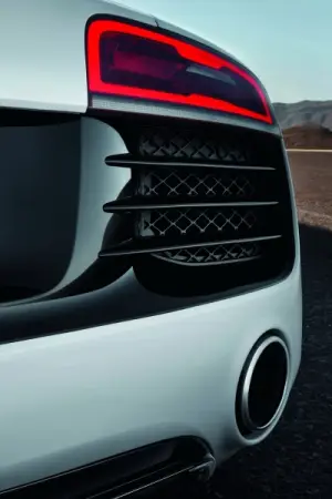Audi R8 restyling 2013 nuove immagini