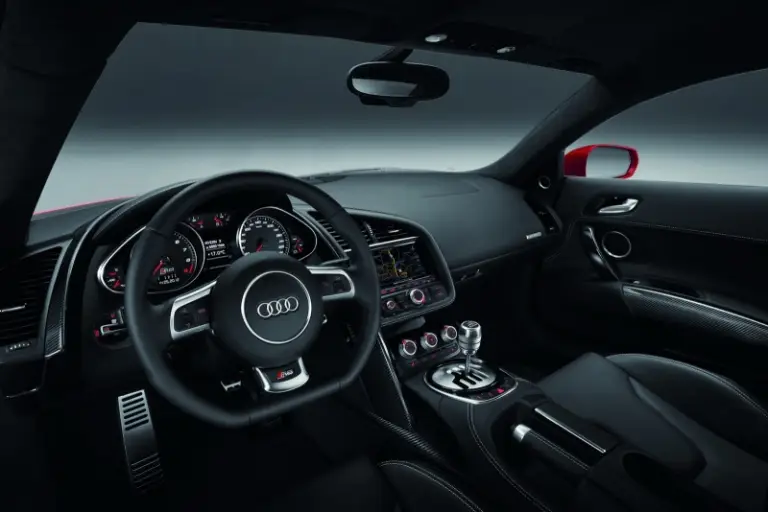 Audi R8 restyling 2013 nuove immagini - 23