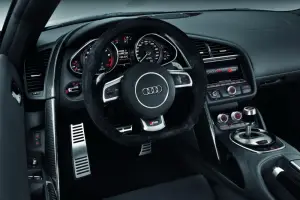 Audi R8 restyling 2013 nuove immagini - 24