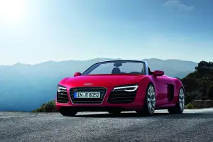 Audi R8 restyling 2013