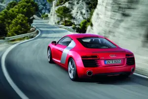 Audi R8 restyling 2013