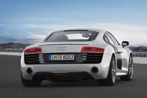 Audi R8 restyling 2013 - 19