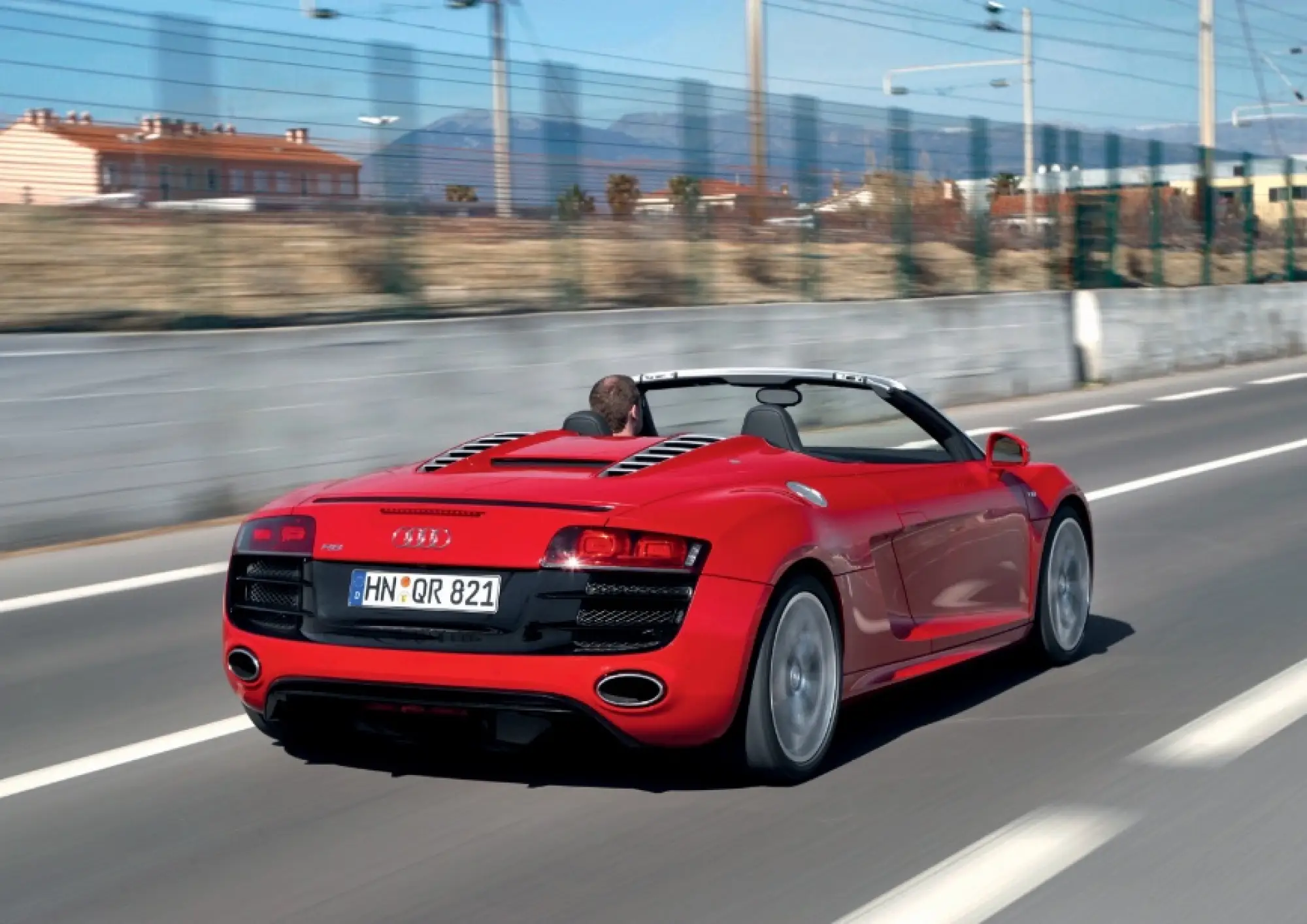 Audi R8 Spyder 2011 - 14