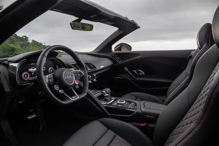 Audi R8 Spyder V10 MY 2017 - 53