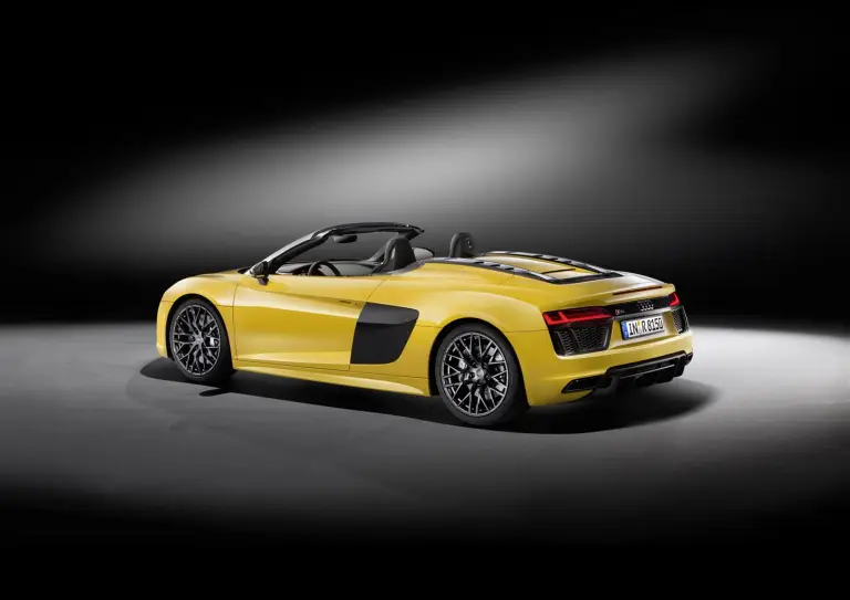 Audi R8 Spyder V10 MY 2017 - 7