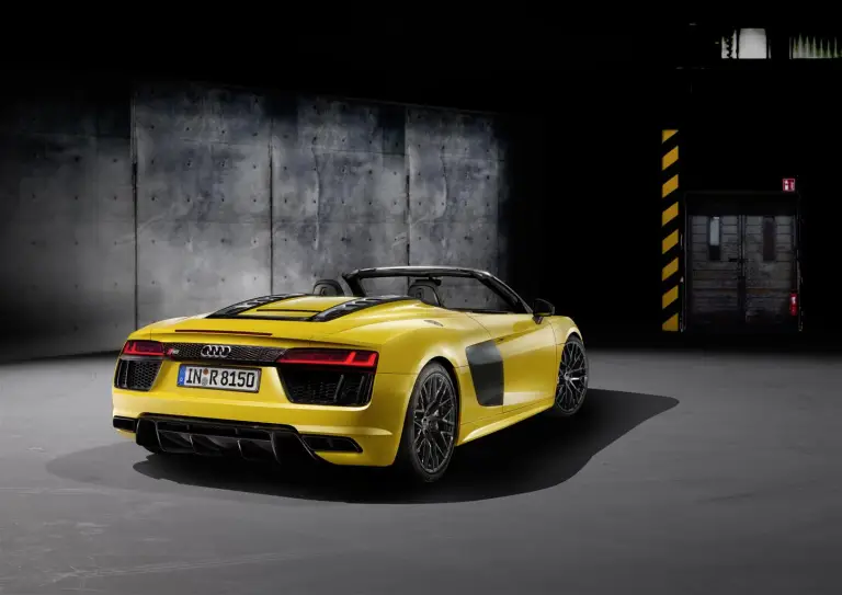 Audi R8 Spyder V10 MY 2017 - 8