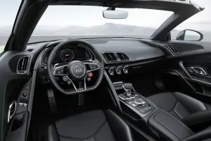 Audi R8 Spyder V10 Plus - 11