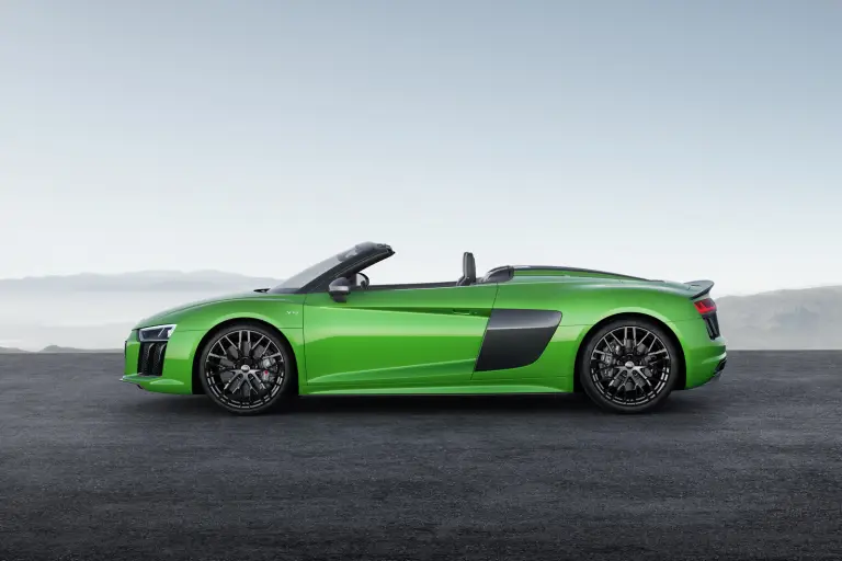 Audi R8 Spyder V10 Plus - 5