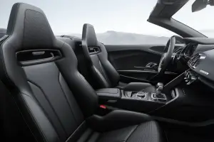 Audi R8 Spyder V10 Plus - 10