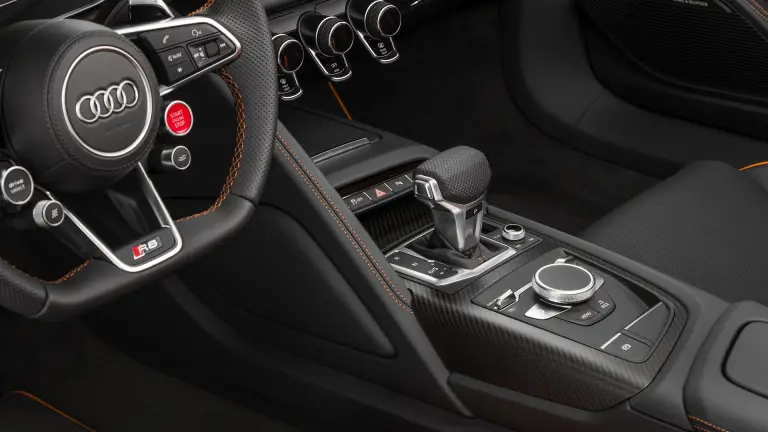 Audi R8 V10 Plus Exclusive Edition - 10