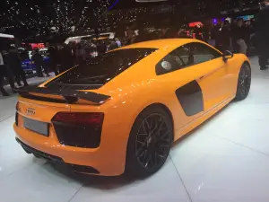 Audi R8 V10 Plus - Salone di Ginevra 2015