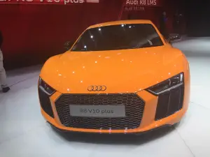 Audi R8 V10 Plus - Salone di Ginevra 2015