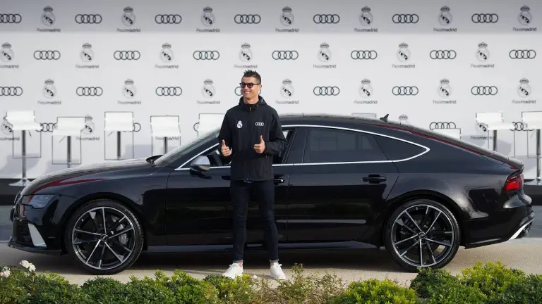 Audi - Real Madrid 2017-2018 - 10