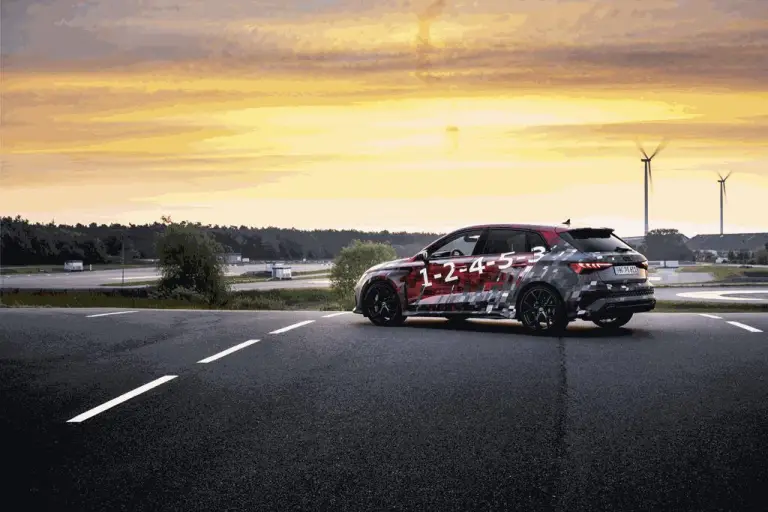 Audi RS 3 2022 - Prototipo - 10