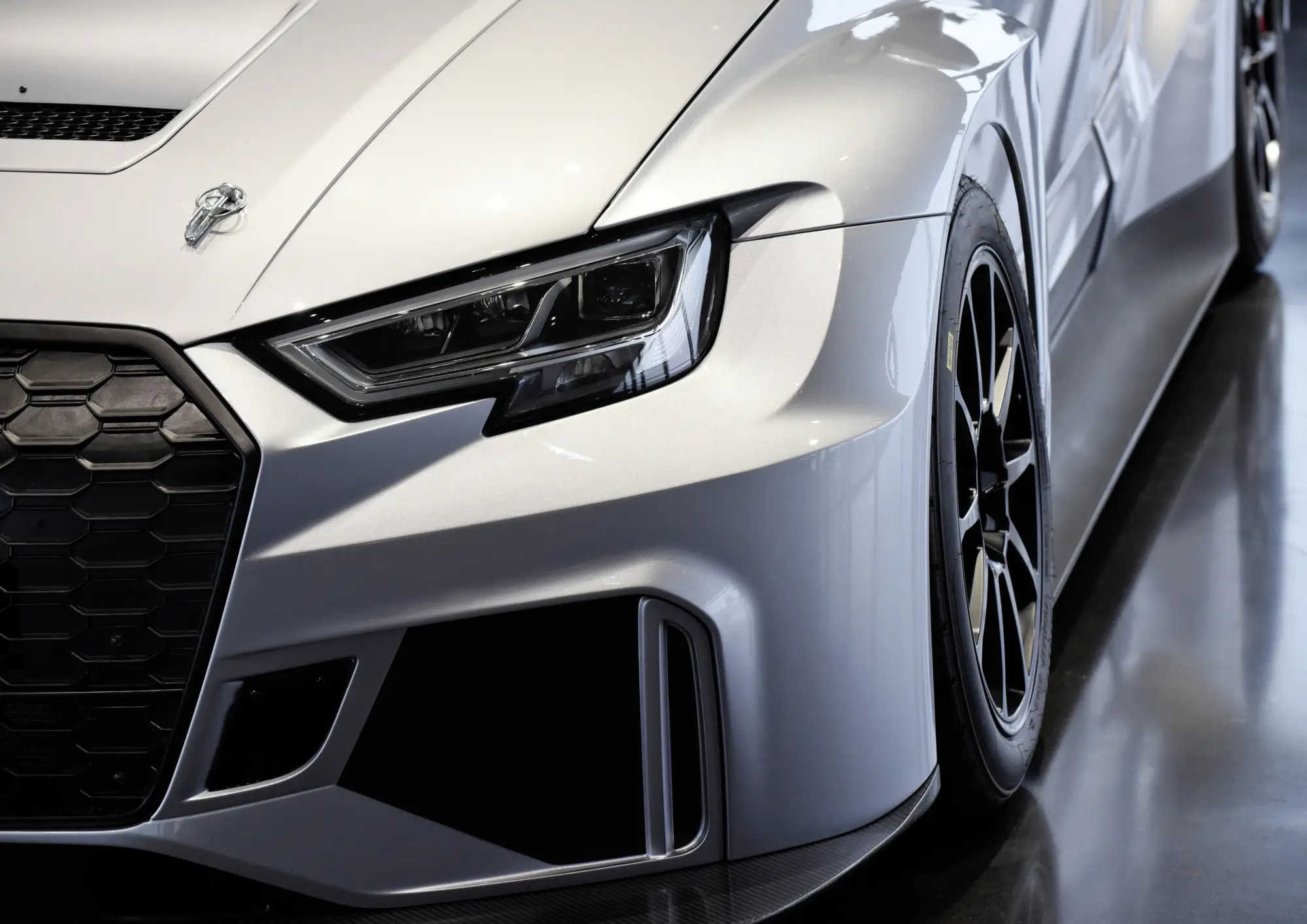 Audi RS 3 LMS: prime consegne ai team clienti - 2