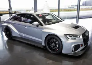 Audi RS 3 LMS: prime consegne ai team clienti