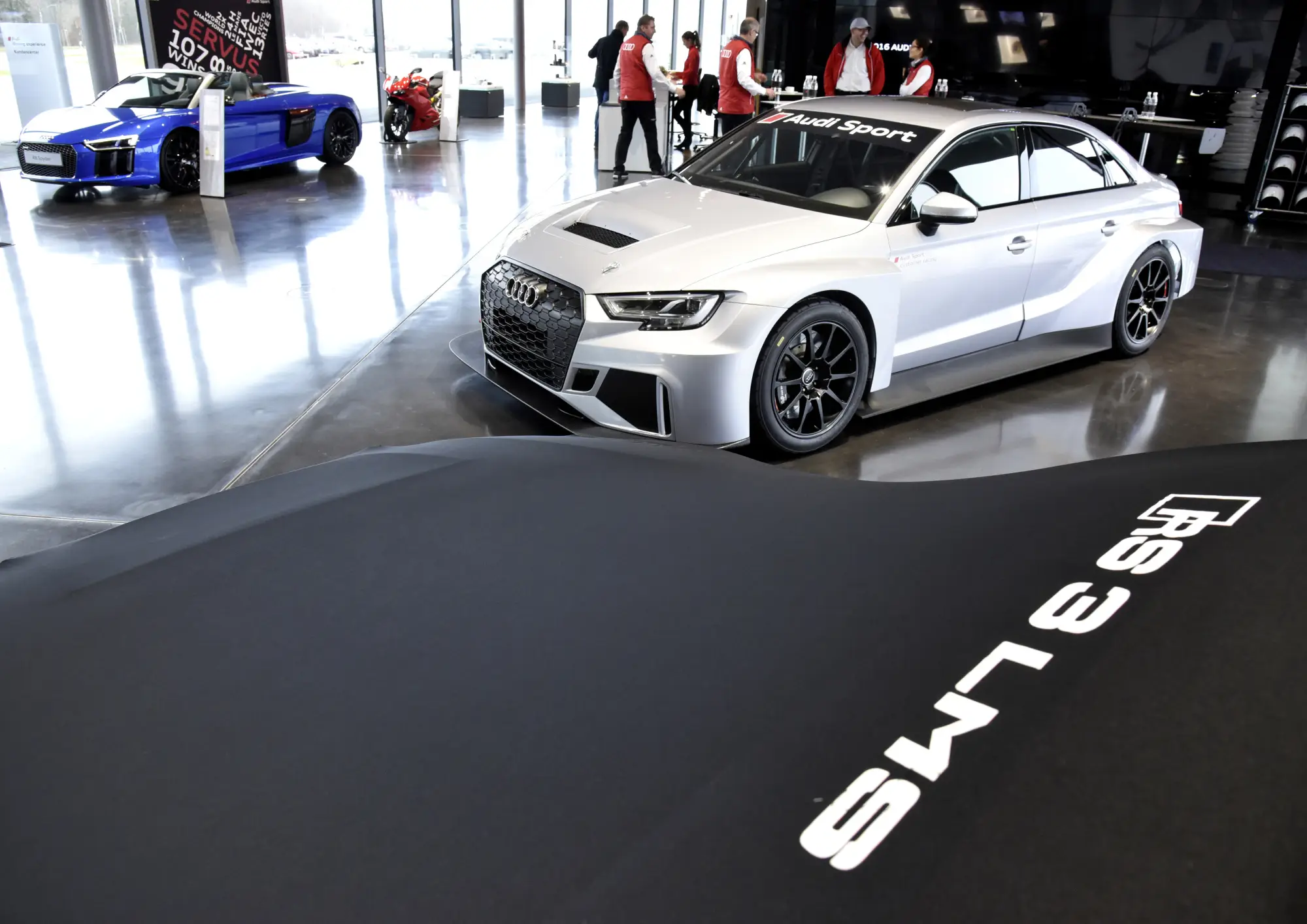Audi RS 3 LMS: prime consegne ai team clienti - 7