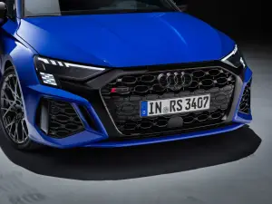 Audi RS 3 Performance Edition - Foto - 11