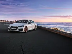 Audi RS 4 Avant, RS 5 Coupe e RS 5 Sportback - foto 2020  - 7