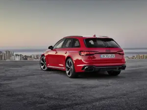 Audi RS 4 Avant, RS 5 Coupe e RS 5 Sportback - foto 2020  - 24