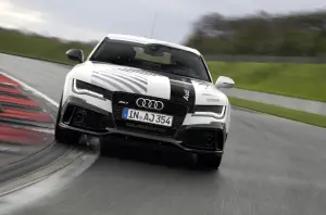 Audi RS 7 a guida autonoma - Hockenheim