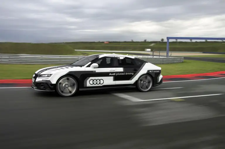 Audi RS 7 piloted driving concept - 3