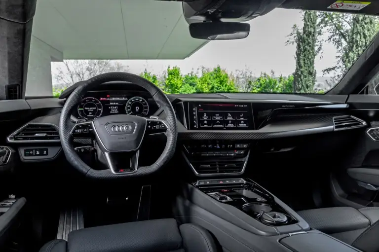 Audi RS e-tron GT - Prova su Strada  - 23